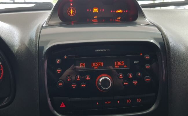 Fiat STRADA 1.8 MPI ADVENTURE CD 16V FLEX 3P MANUAL