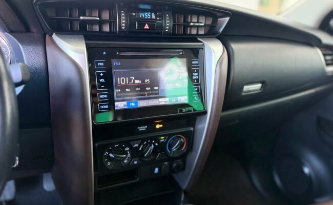 Toyota Hilux sw4