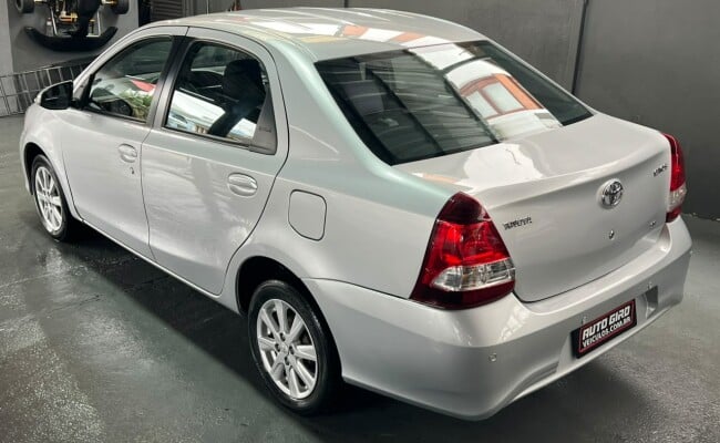 Toyota ETIOS