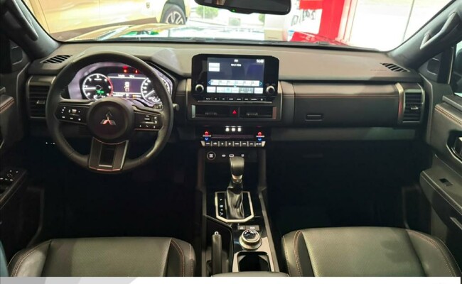 Mitsubishi TRITON