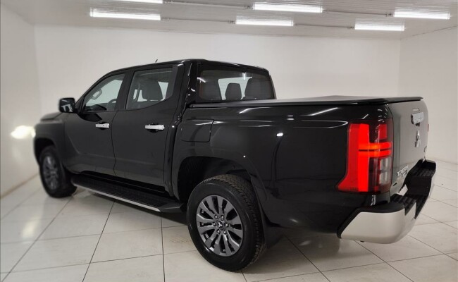 Mitsubishi TRITON