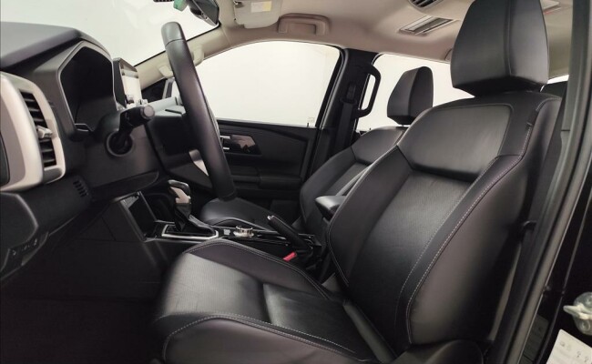 Mitsubishi TRITON