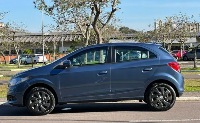 Chevrolet ONIX LT 1.4