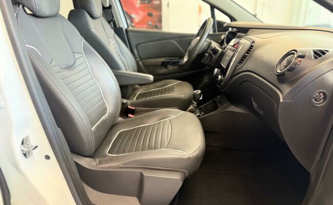 Renault captur intense 1.6 16v flex 5p aut
