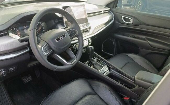 Jeep compass long. t270 1.3 tb 4x2 flex aut.