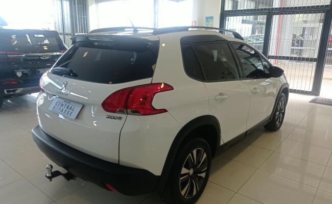 Peugeot 2008 ALLURE