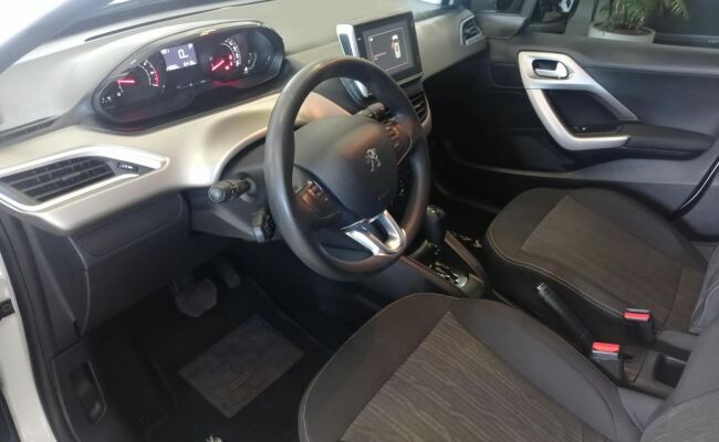 Peugeot 2008 ALLURE