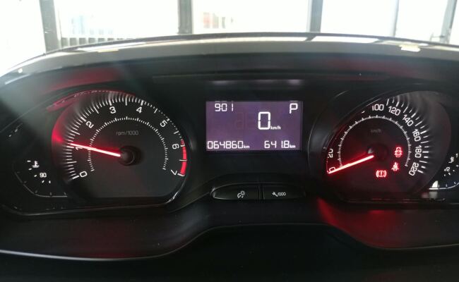 Peugeot 2008 ALLURE