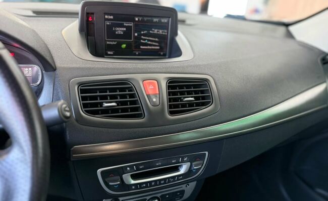 Renault FLUENCE