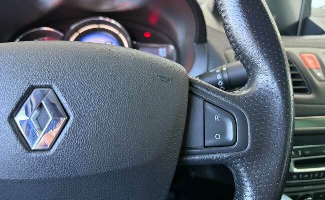Renault FLUENCE