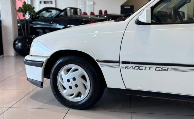 Chevrolet KADETT