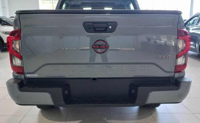 Nissan Frontier