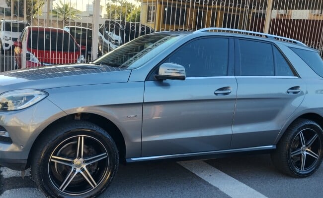 Mercedes-Benz ML-350