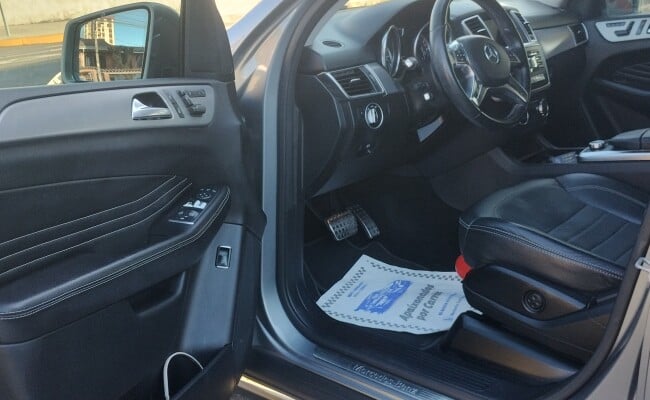 Mercedes-Benz ML-350