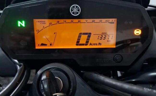 Yamaha FZ25