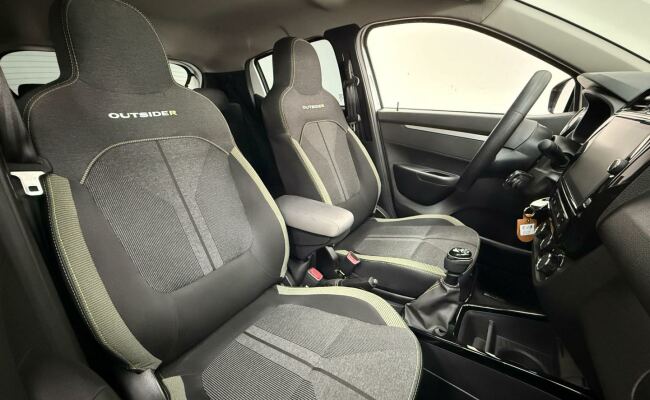 Renault kwid outsid 2