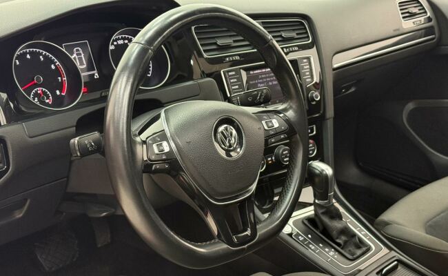 Volkswagen golf highline aa