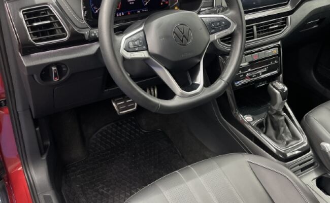 Volkswagen T-CROSS 1.4 250 TSI TOTAL FLEX HIGHLINE AUTOMÁTICO