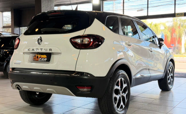 Renault CAPTUR Intense Bose 1.6 16V Flex 5p Aut.