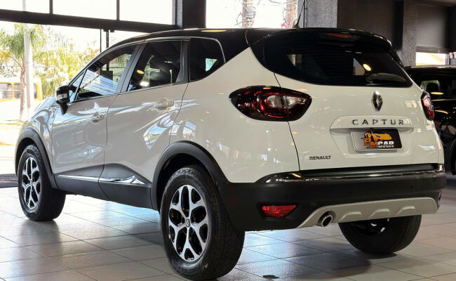 Renault CAPTUR Intense Bose 1.6 16V Flex 5p Aut.