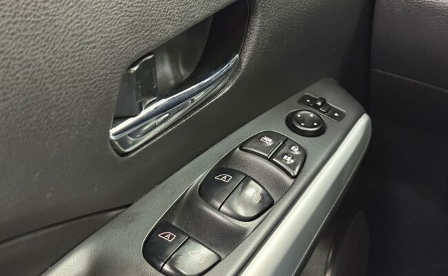 Nissan kicks sv cvt