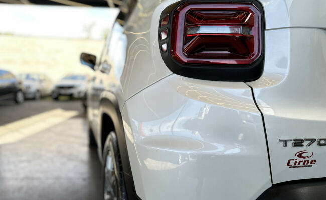 Jeep Renegade Long. T270 1.3 TB 4x2 Flex Aut.