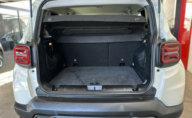 Jeep Renegade Long. T270 1.3 TB 4x2 Flex Aut.