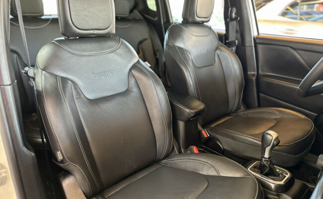 Jeep Renegade Long. T270 1.3 TB 4x2 Flex Aut.
