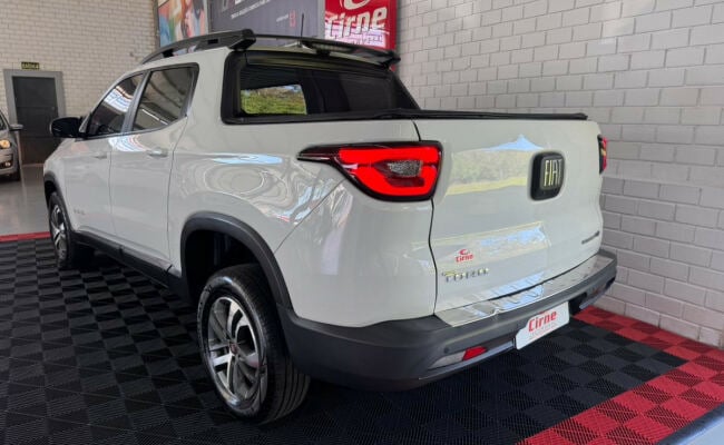 Fiat Toro Freedom 1.8 16V Flex Aut.