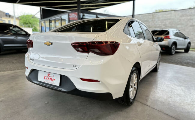 Chevrolet ONIX SEDAN Plus LT 1.0 12V Flex 4p Mec.