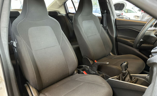 Chevrolet ONIX SEDAN Plus LT 1.0 12V Flex 4p Mec.