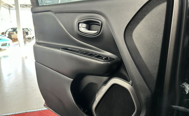 Jeep Renegade Long. T270 1.3 TB 4x2 Flex Aut.
