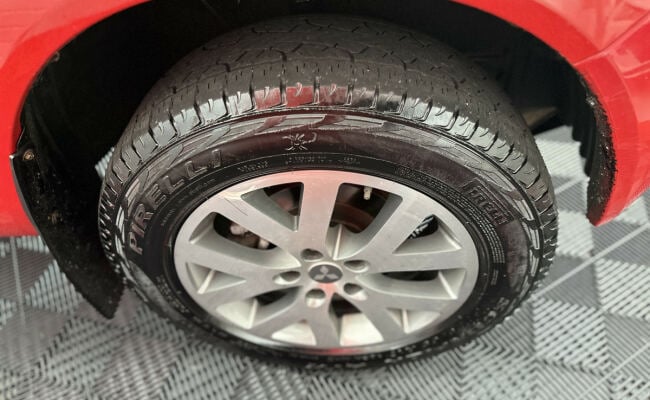 Mitsubishi Pajero TR4 2.0/ 2.0 Flex 16V 4x4 Aut.