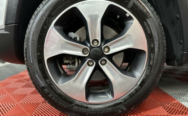 Jeep COMPASS LONGITUDE 2.0 4x4 Dies. 16V Aut.