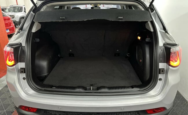 Jeep COMPASS LONGITUDE 2.0 4x4 Dies. 16V Aut.