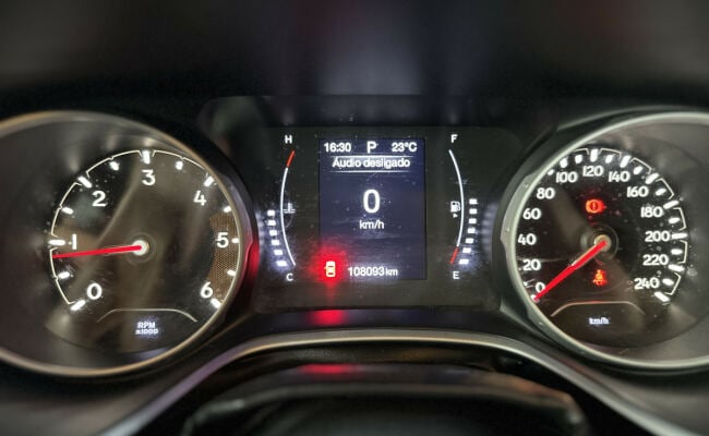Jeep COMPASS LONGITUDE 2.0 4x4 Dies. 16V Aut.