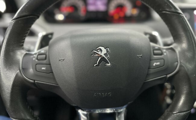 Peugeot 208 Allure 1.6 Flex 16V 5p Aut.