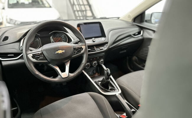 Chevrolet ONIX SEDAN Plus LT 1.0 12V Flex 4p Mec.