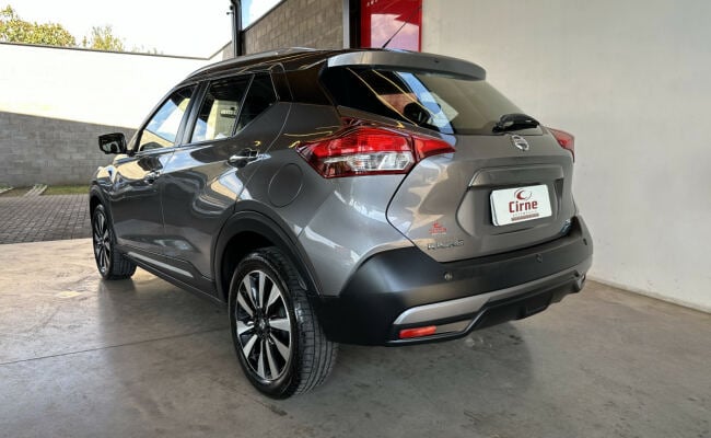 Nissan KICKS SL 1.6 16V FlexStar 5p Aut.