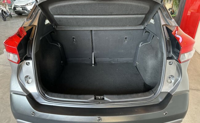 Nissan KICKS SL 1.6 16V FlexStar 5p Aut.