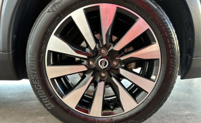Nissan KICKS SL 1.6 16V FlexStar 5p Aut.
