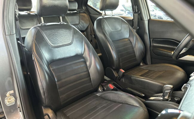 Nissan KICKS SL 1.6 16V FlexStar 5p Aut.