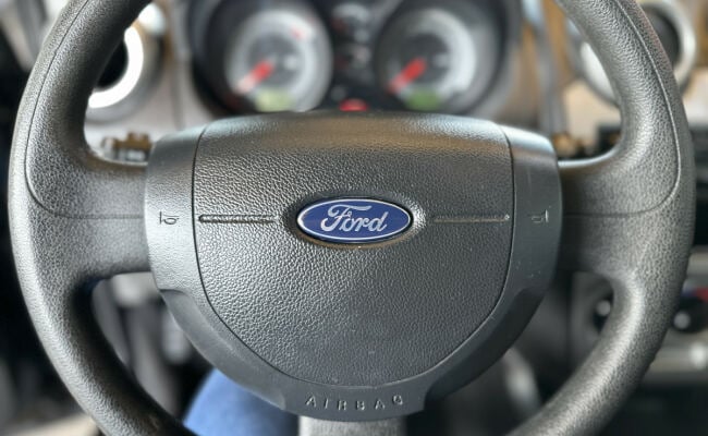 Ford Fiesta SE 1.0 8V Flex 5p