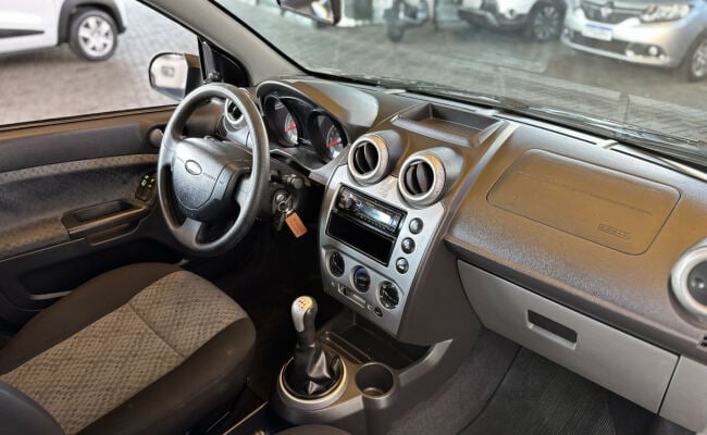 Ford Fiesta SE 1.0 8V Flex 5p