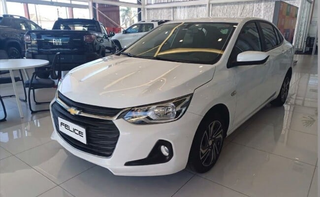 Chevrolet ONIX PLUS