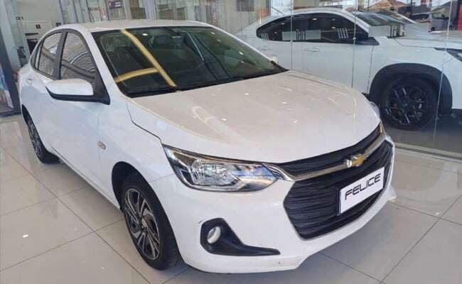 Chevrolet ONIX PLUS