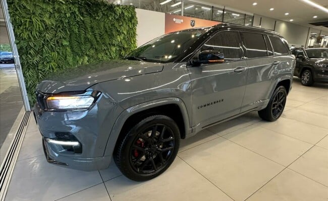 Jeep COMMANDER
