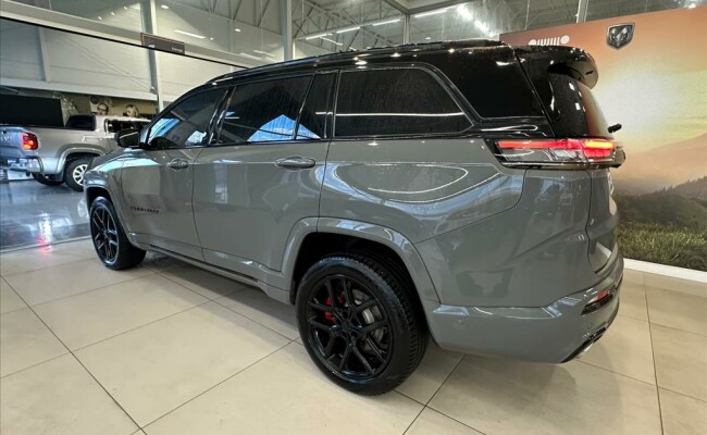 Jeep COMMANDER