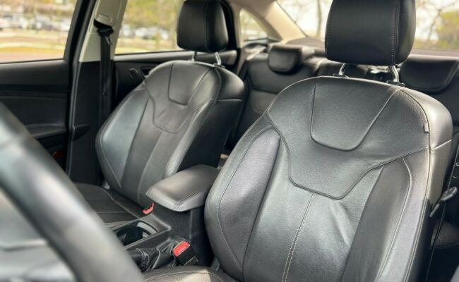 Ford FOCUS SEDAN TITANIUM 2.0 PLUS
