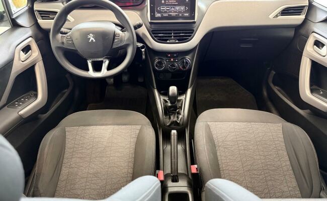 Peugeot 208 active